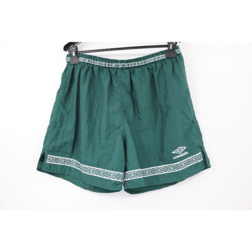 *SOLD* Vintage Umbro nylon shorts retro green mens size L